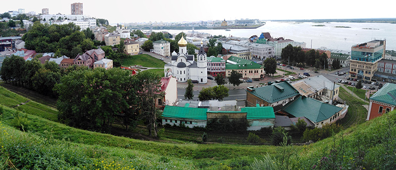 Вид со смотровой площадки у Северной башни Нижегородского Кремля