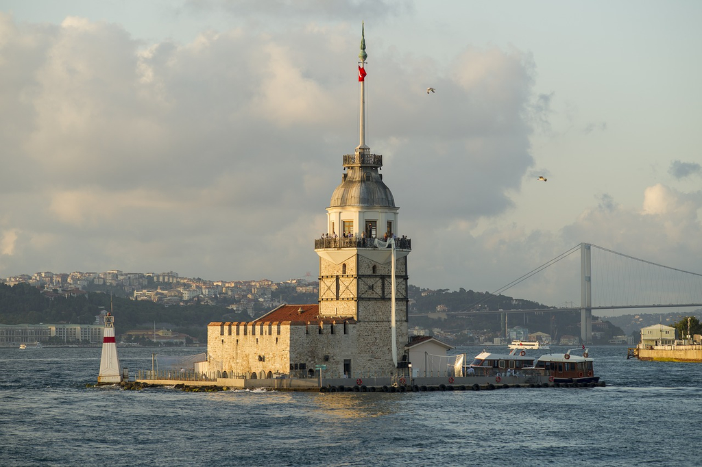 Стамбул, Девичья башня