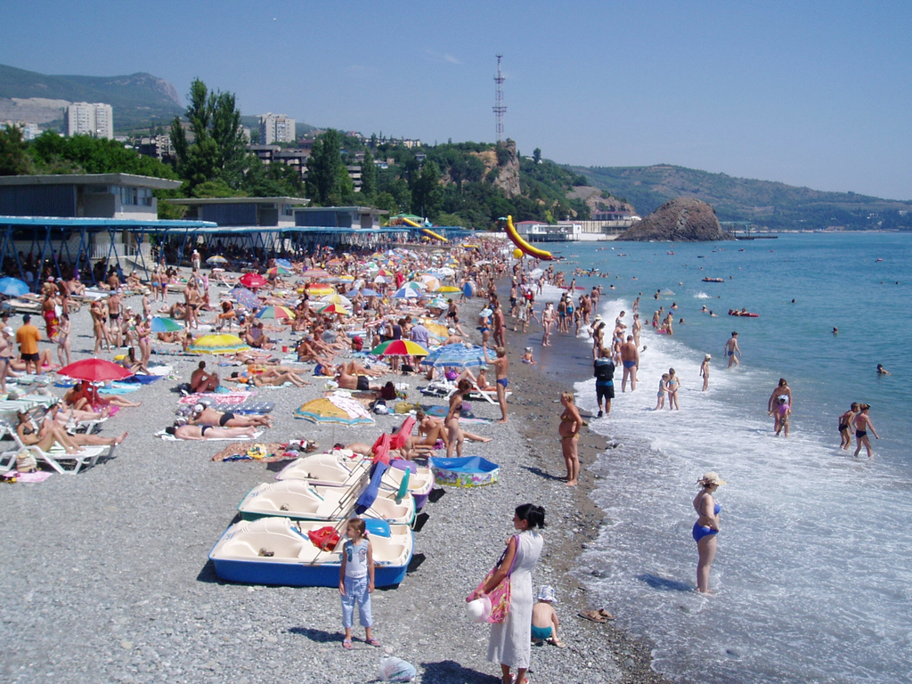 Пляж в Партените, Крым