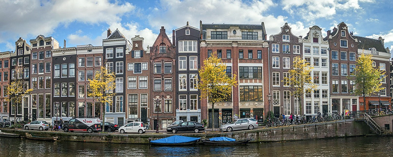Амстердам, Европа